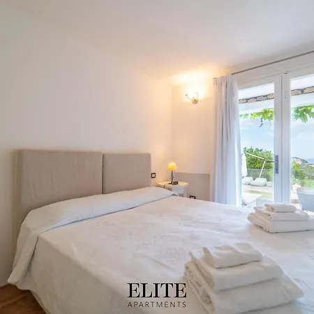 Prestigiosa Di Lusso Con Vista Mozzafiato Villa
