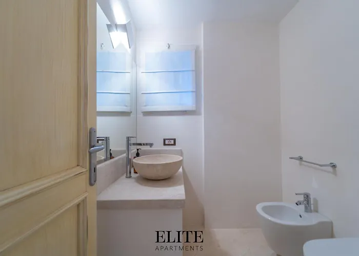 Villa Prestigiosa Di Lusso Con Vista Mozzafiato